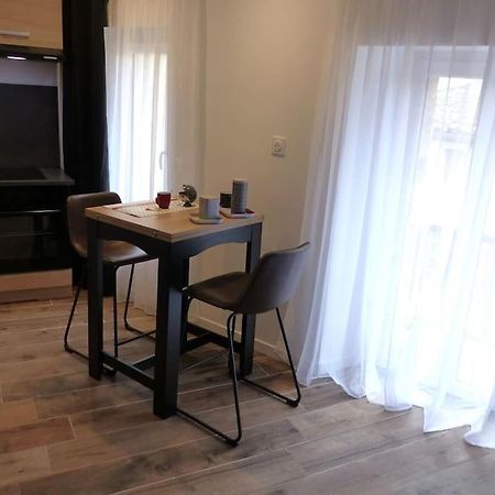 La Pierre N°6 Grand Studio Avec Clim Tartas Zewnętrze zdjęcie